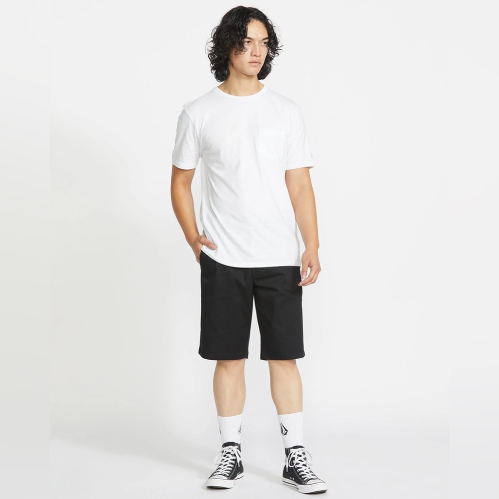 Volcom - New with Tags - Men's Classic Black Flat Front Shorts